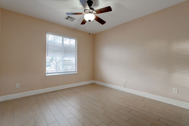 Building Photo - 8516 Dakota Trace Ct