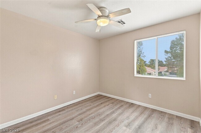 Building Photo - 1915 Sundown Canyon Dr