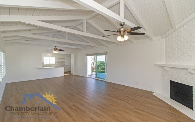 Building Photo - Spectacular View from this Single Story Home!