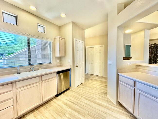 Building Photo - 655 W Vistoso Highlands Dr