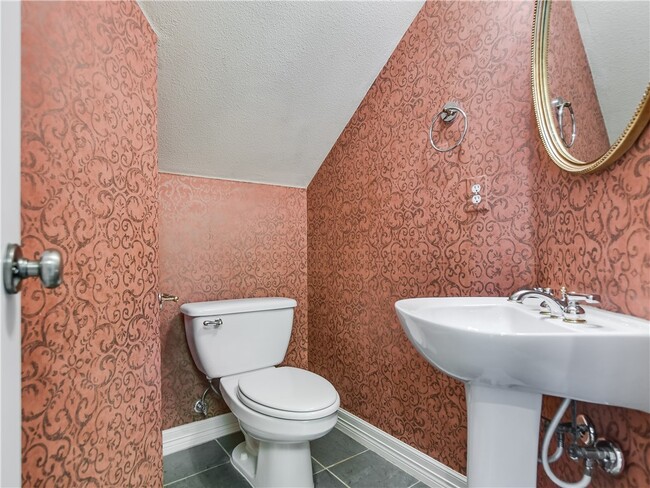 Building Photo - 1701 Spyglass Dr