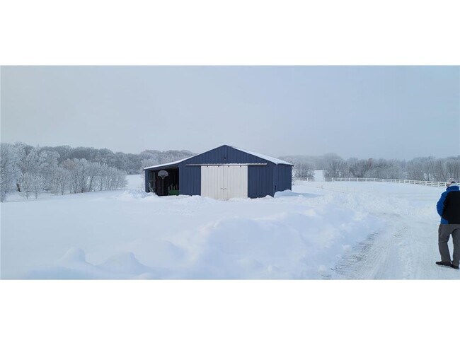 Building Photo - 3535 County Rd 90