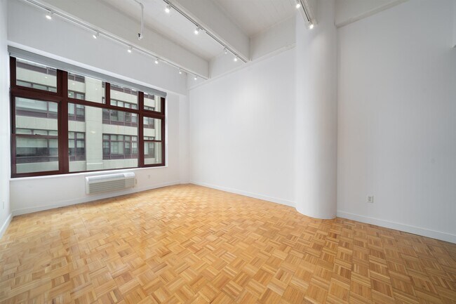 Building Photo - 1500 Hudson St