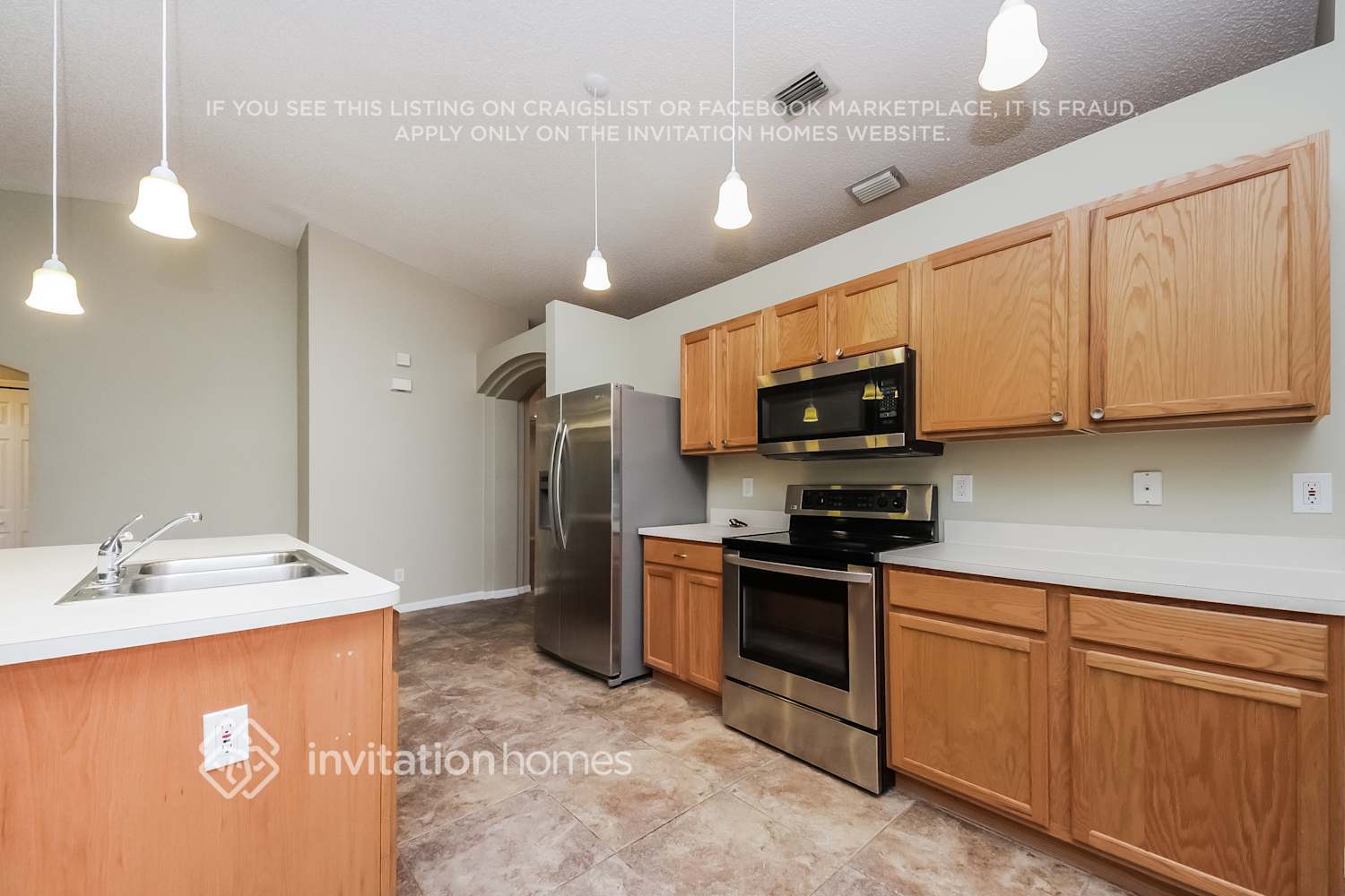 Building Photo - 1712 Laramie Cir