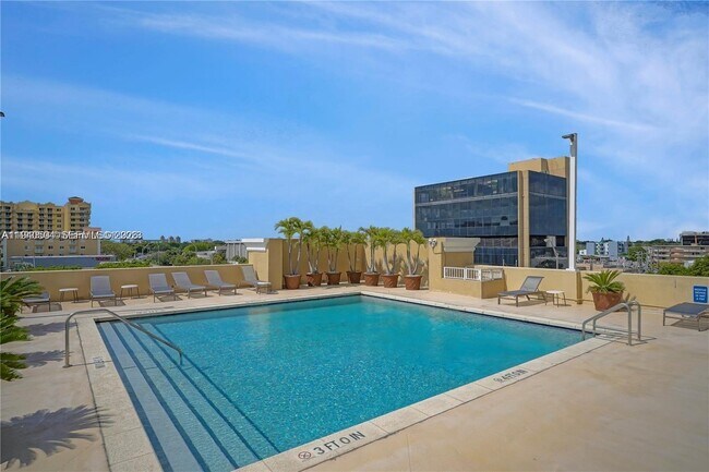 Building Photo - 117 NW 42nd Ave