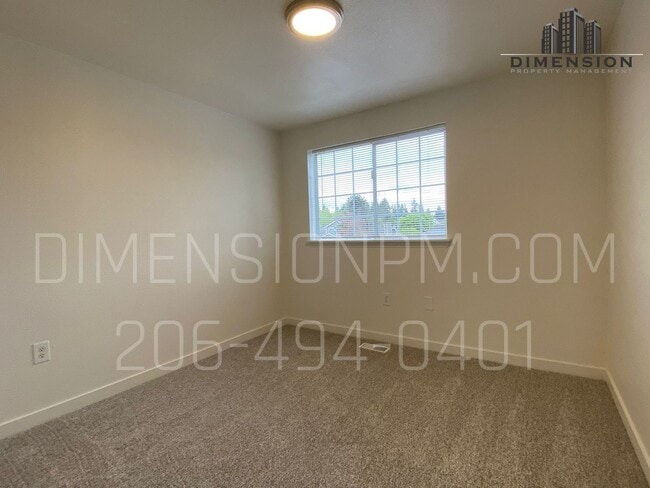 Building Photo - Charming 3-Bed, 2-Bath Home in Prime Feder...