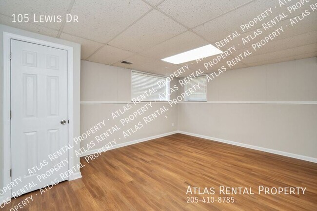 Building Photo - 105 Lewis Dr