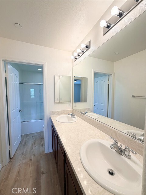 Building Photo - 3586 Bur Oak Rd