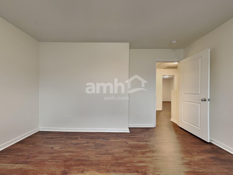 Building Photo - 7141 Lawgiver Cir
