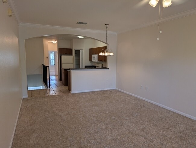 Building Photo - 2218 Portofino Pl