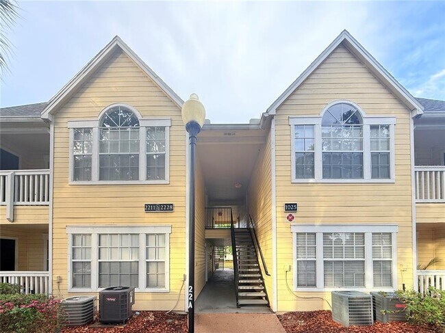 Building Photo - 1025 S Hiawassee Rd