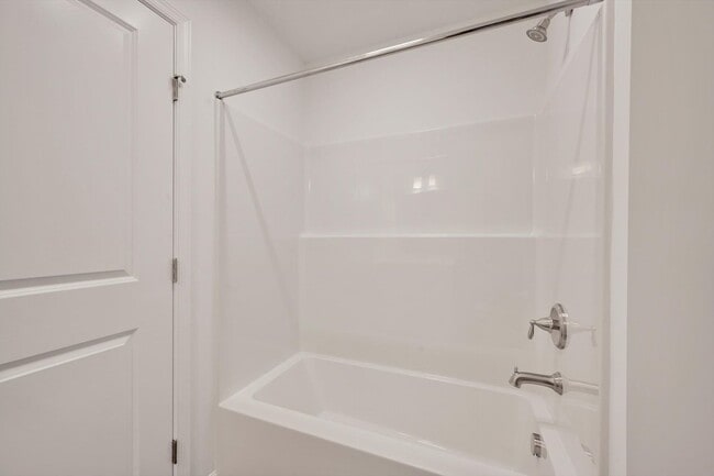 Building Photo - Brand New 3 Bed 3 Bath Single Family Home ...