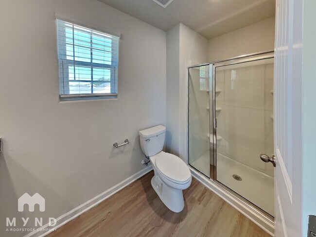 Building Photo - 180 Ivy Bank Dr