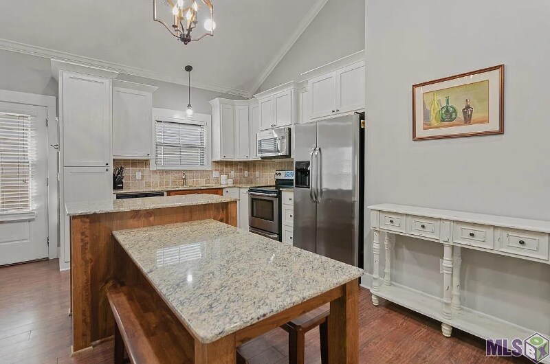 Building Photo - 40496 Sage Field Ct