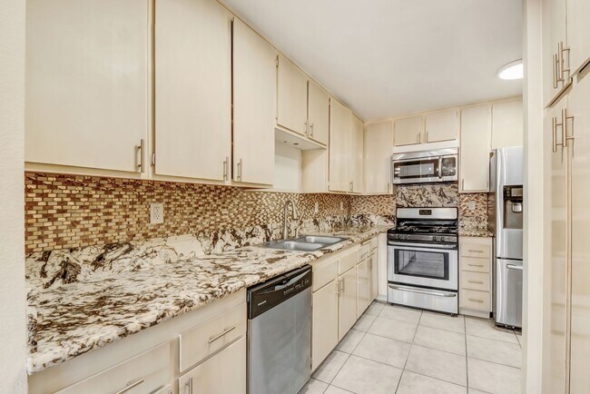 Building Photo - Coming Soon! Well, maintained 3-bedroom, 2.5 bath corner unit town home in a private, gated commu...