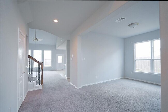 Building Photo - 9703 Willowmoor Lane