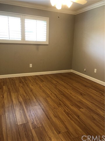 Building Photo - 16392 Calle Castor Cir