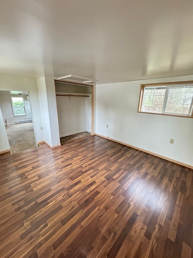 Building Photo - 2560 D St