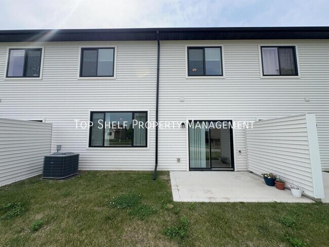 Building Photo - 232 Bristlecone Dr