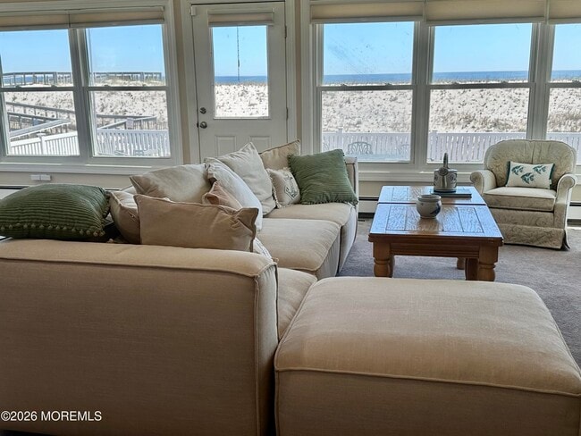 Building Photo - 2400 Oceanfront