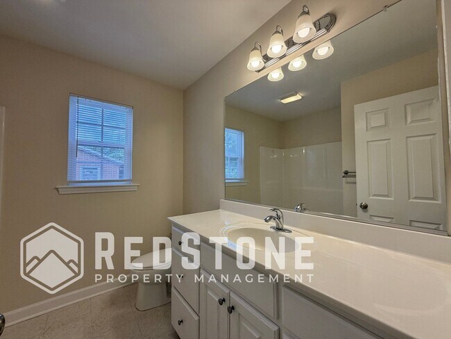 Building Photo - 2621 Trail Five