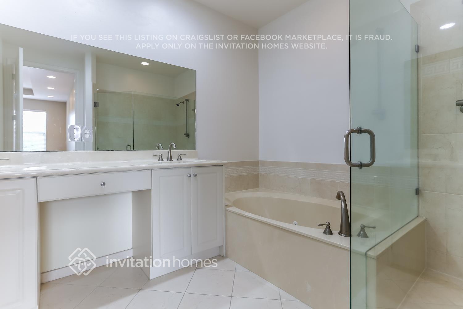 Building Photo - 2709 Pienza Circle