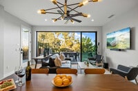 Building Photo - 13985 Mira Montana Dr
