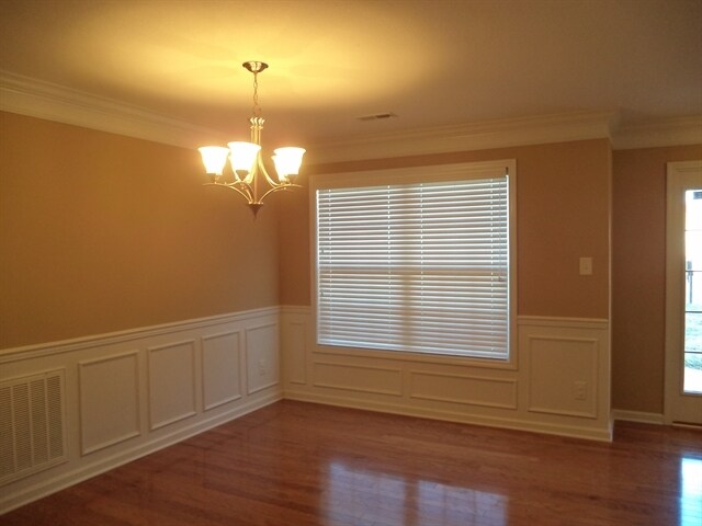 Building Photo - 1324 Jackson Ridge Ln