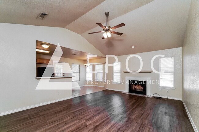 Building Photo - 2507 Lain Dr