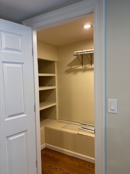 Closet in Loft - 15 River Rd