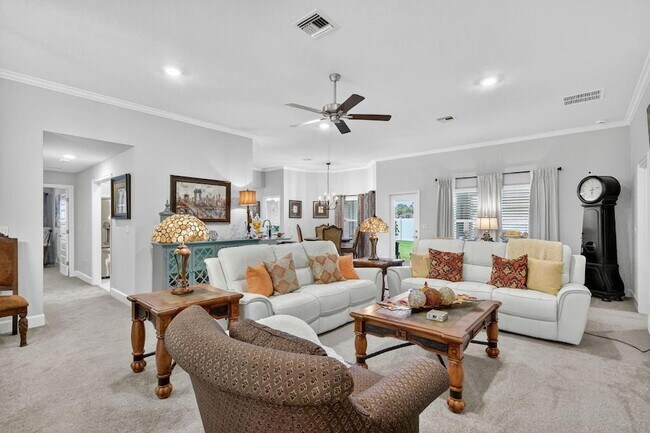 Building Photo - 8652 Waterstone Blvd