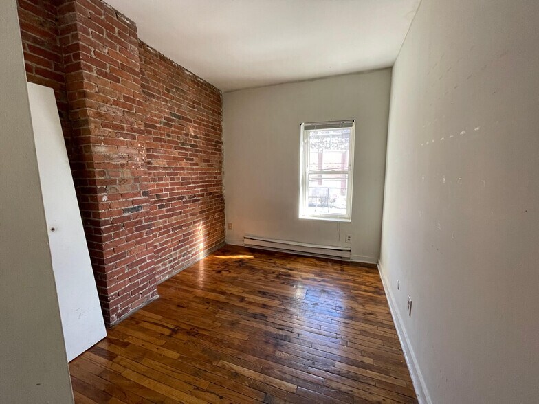 Building Photo - 880 Huntington Ave