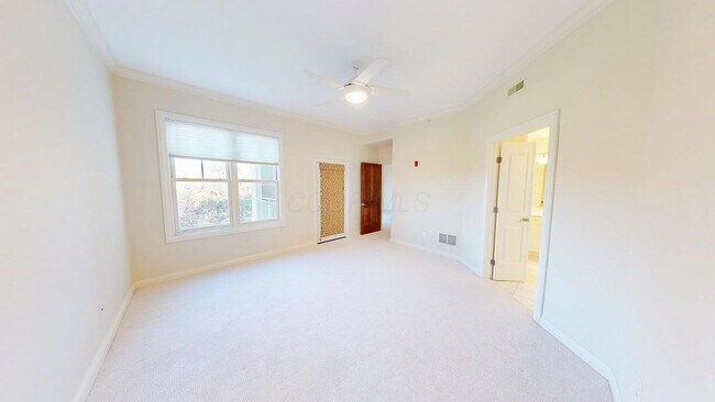 Building Photo - 5745 Newbank Cir