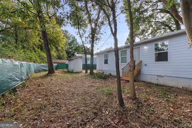 Building Photo - 2533 Godfrey Dr NW