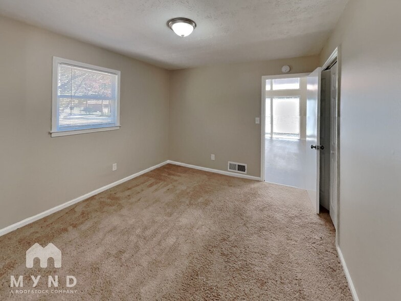 Building Photo - 6536 Paul Way