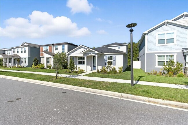 Building Photo - 11750 Sunsail Ave