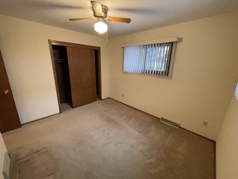 Building Photo - 1412 Keck Ave