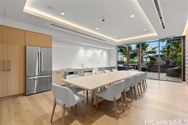 Building Photo - 1388 Kapiolani Blvd