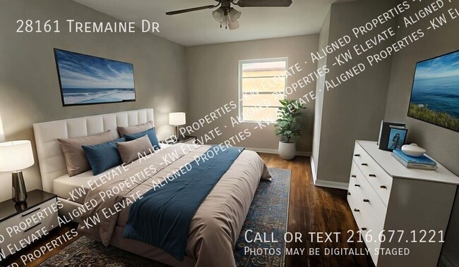 Building Photo - 28161 Tremaine Dr