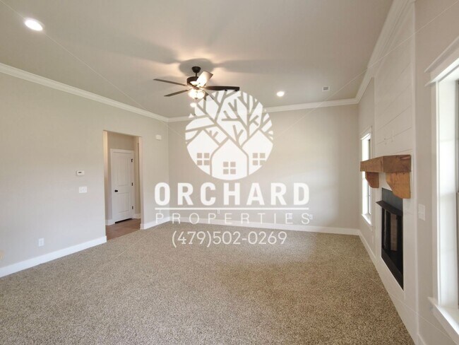 Building Photo - Tontitown - Single-Family Home- Desirable ...