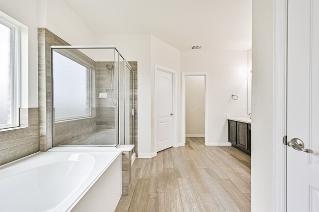 Building Photo - 23213 Zinfandel Dr