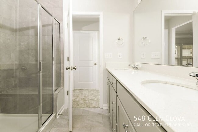Building Photo - 548 Glen Clova Dr