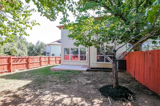 Building Photo - 2410 Great Oaks Dr
