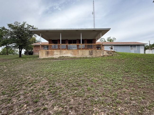 Building Photo - 713 FM 153