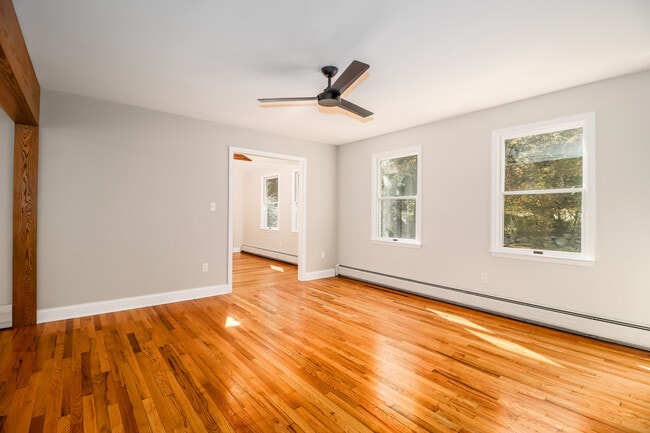 Building Photo - 85 Ironworks Hill Rd