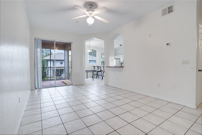 Building Photo - 5011 Sunridge Palms Dr