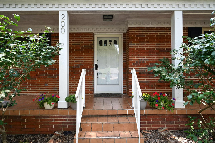 Front entry of the house - 200 Suburban Rd