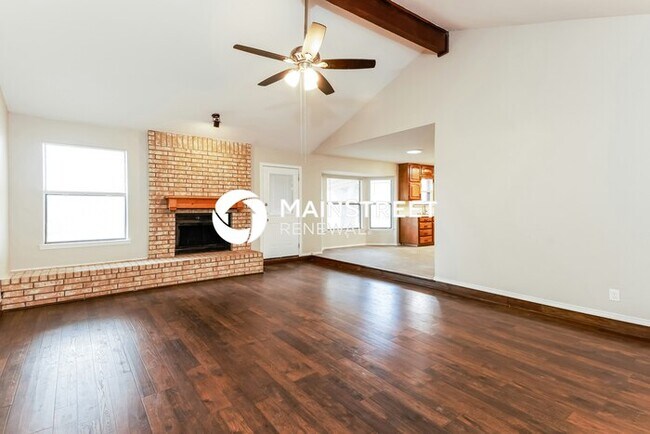 Building Photo - 3 Bedroom Pet-Friendly Home in WATAUGA, TX...