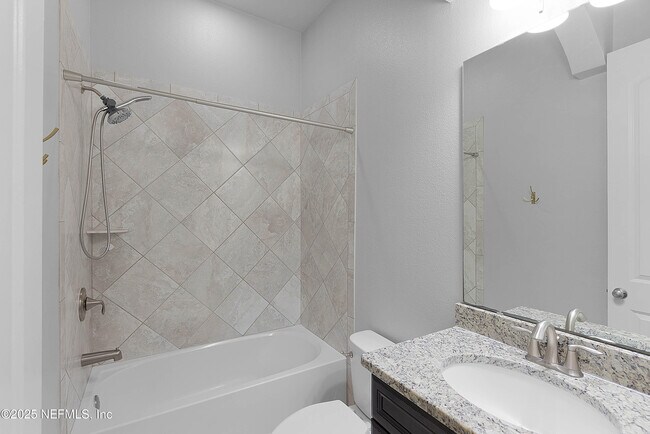 Building Photo - 128 Payasada Oaks Trail