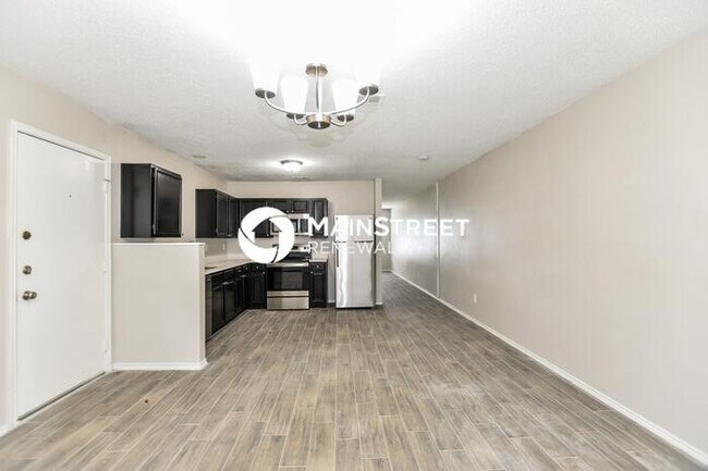 Building Photo - 3 Bedroom Pet-Friendly Home in Balch Springs, TX with Main Street Renewal